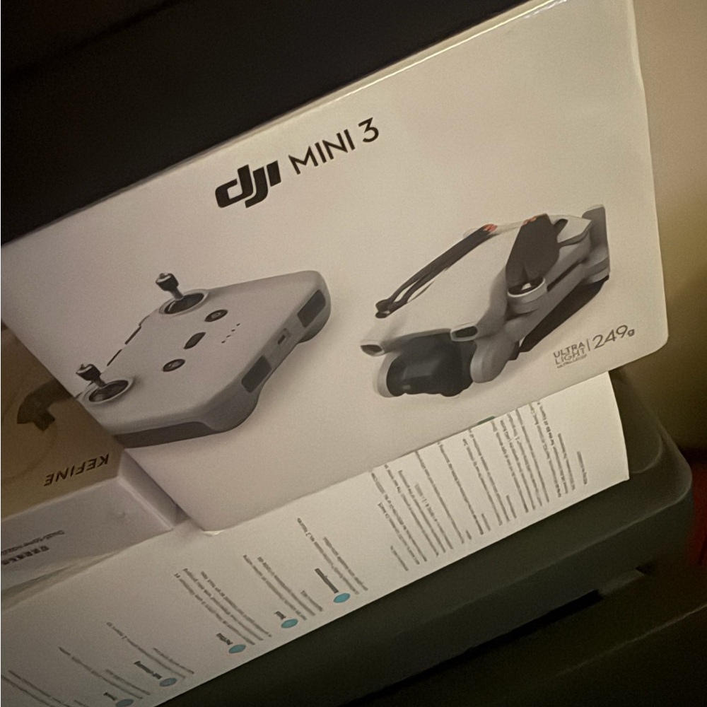 DJI Mini 3 Drone with Gray Controller Ultra Light 249g